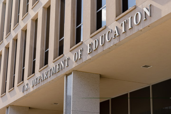 亚晶金融 扣留约68亿美元教育经费，特朗普政府遭美国多州起诉